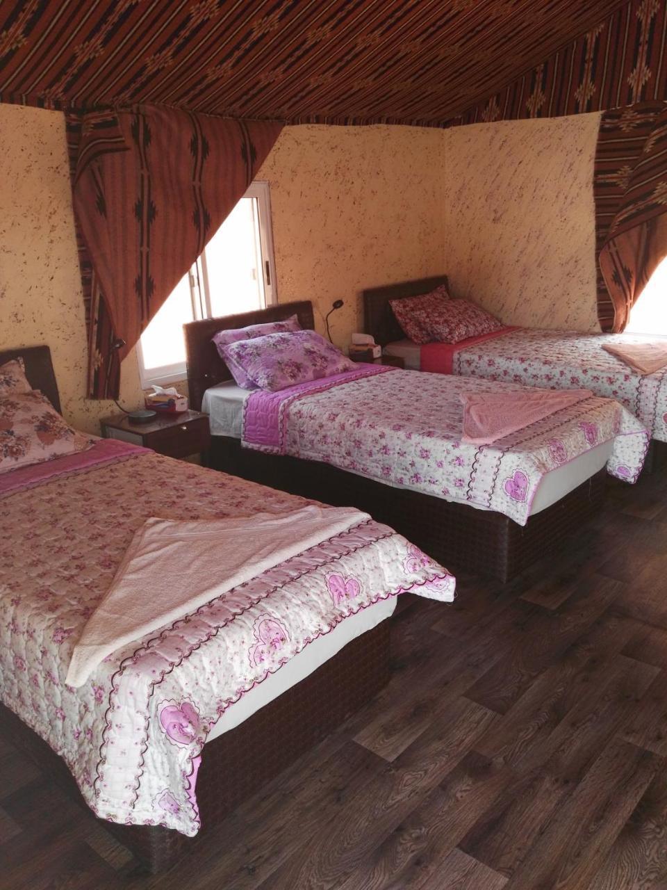 Rainbow Camp Hotel วาดิรัม ภายนอก รูปภาพ